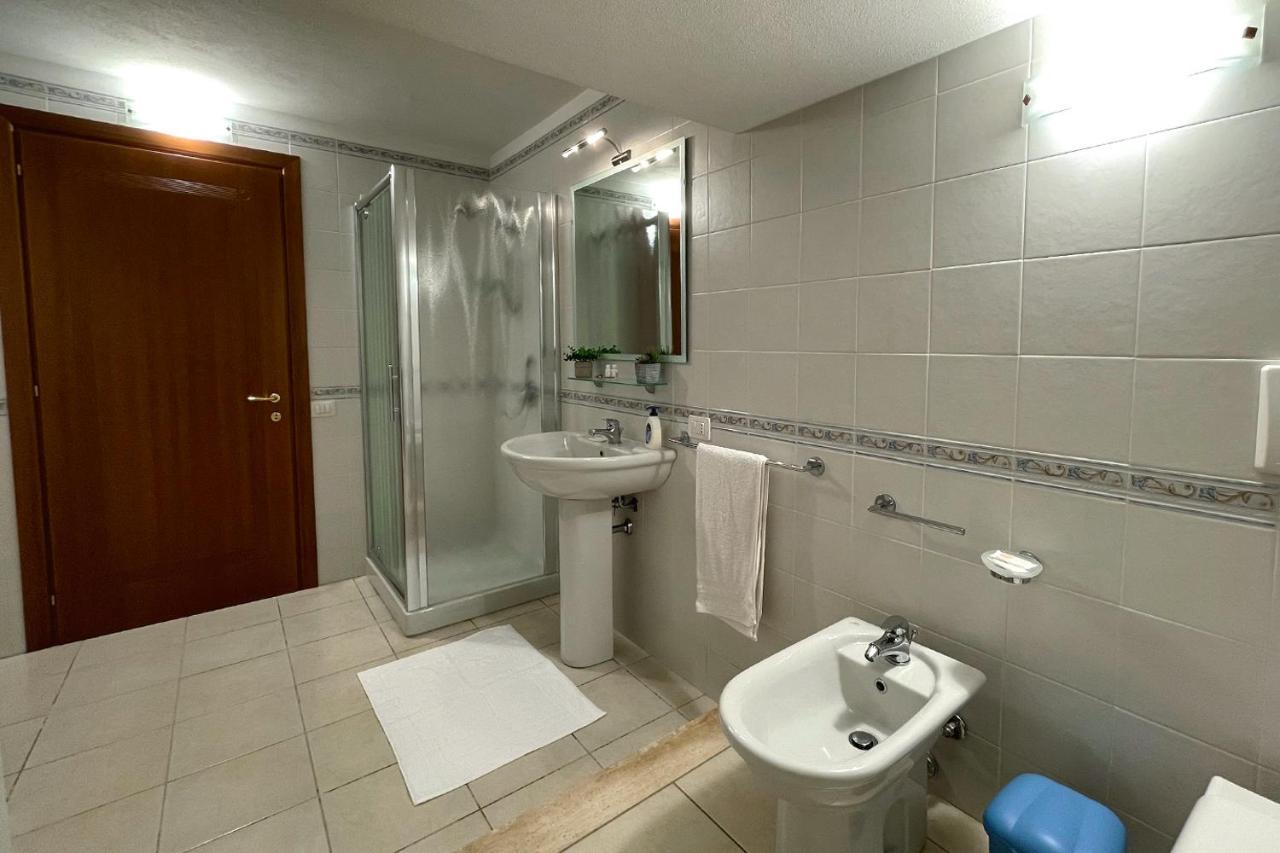 أوريستانو Aristanis Home Vacation Apartment المظهر الخارجي الصورة