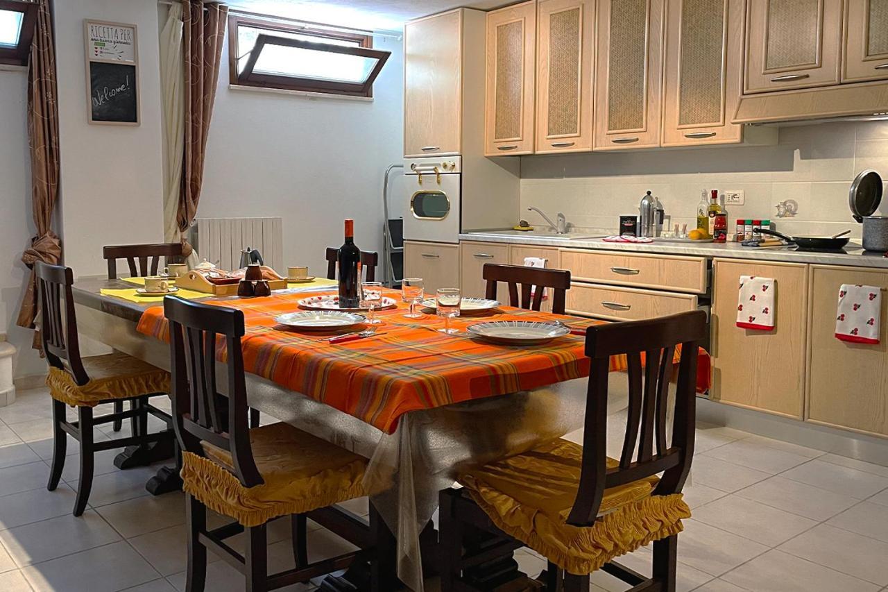 أوريستانو Aristanis Home Vacation Apartment المظهر الخارجي الصورة