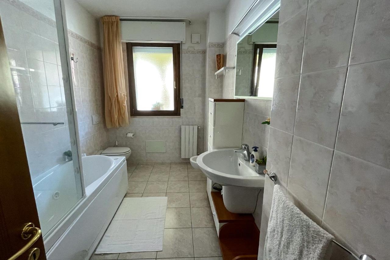 أوريستانو Aristanis Home Vacation Apartment المظهر الخارجي الصورة