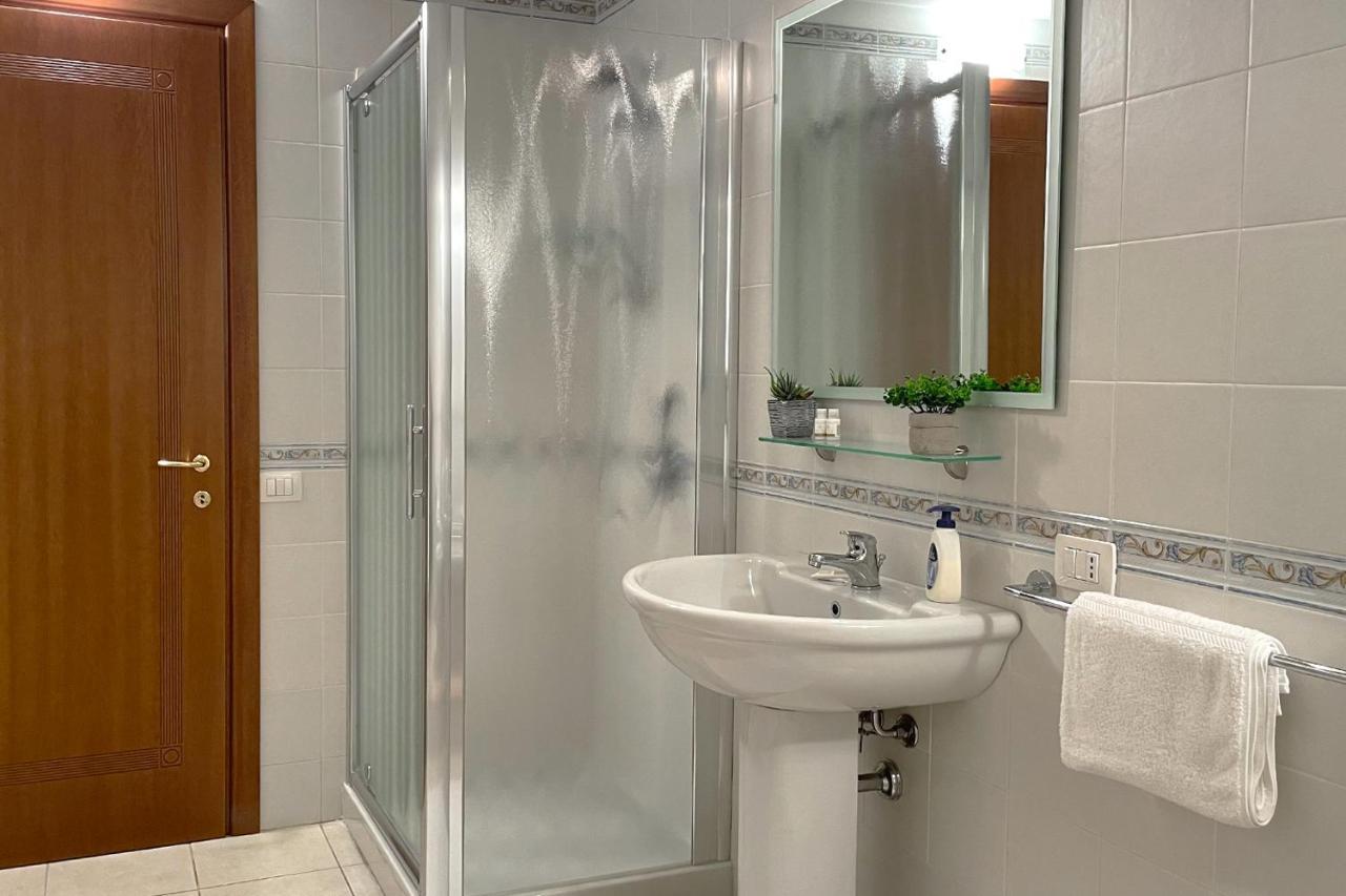 أوريستانو Aristanis Home Vacation Apartment المظهر الخارجي الصورة