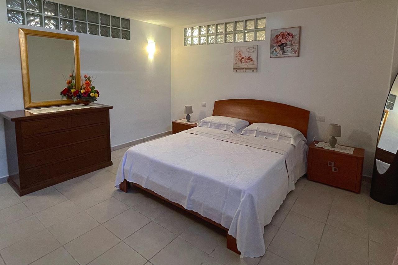 أوريستانو Aristanis Home Vacation Apartment المظهر الخارجي الصورة